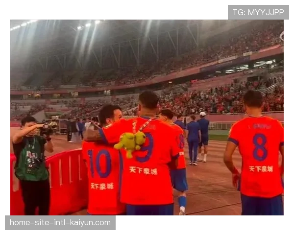 京鲁大战克雷桑88分钟定位球绝杀 国安客场再遭失利